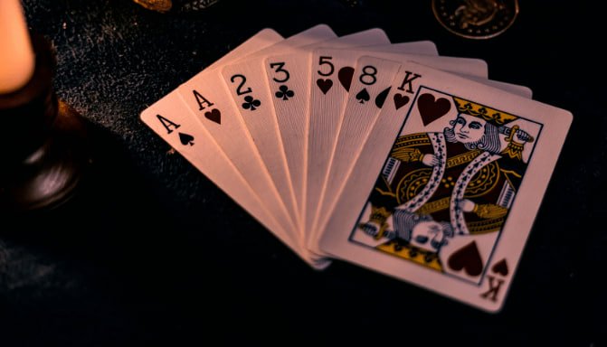 eg33